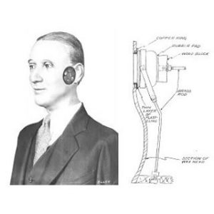 In this discussion of music in VR (by a video game composer for video game composers) Winifred Phillips describes the famous 'Oscar' recording device shown in the 1933 World's Fair.